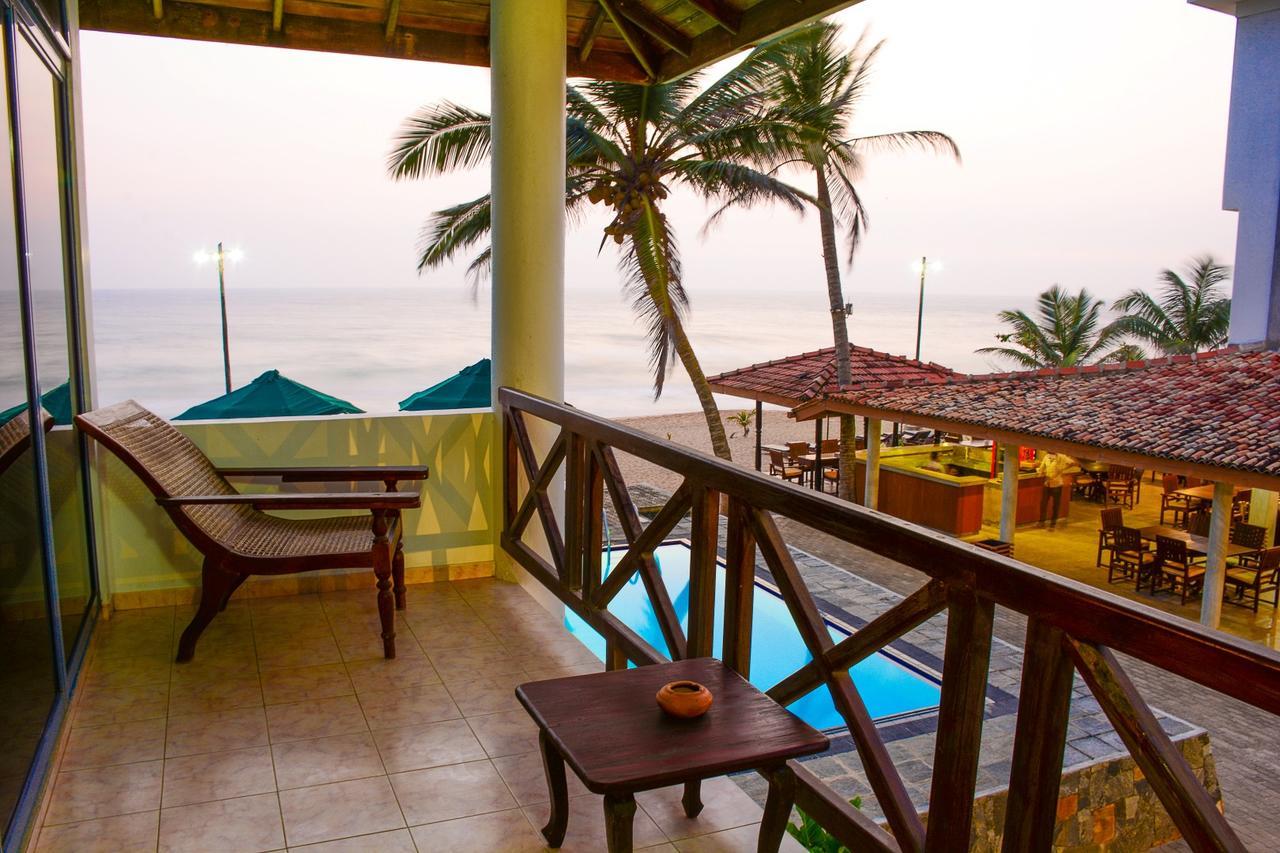 Ranmal Beach Hotel Hikkaduwa Esterno foto